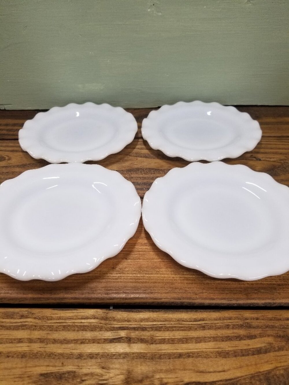 Vintage White Milk Glass Saucers Ripple Edges Set of 4 - Picture 3 of 3
